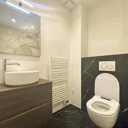 Alberti - Wifi, Ac, 2 Pers Nizza