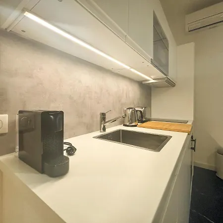 Alberti - Wifi, Ac, 2 Pers شقة *